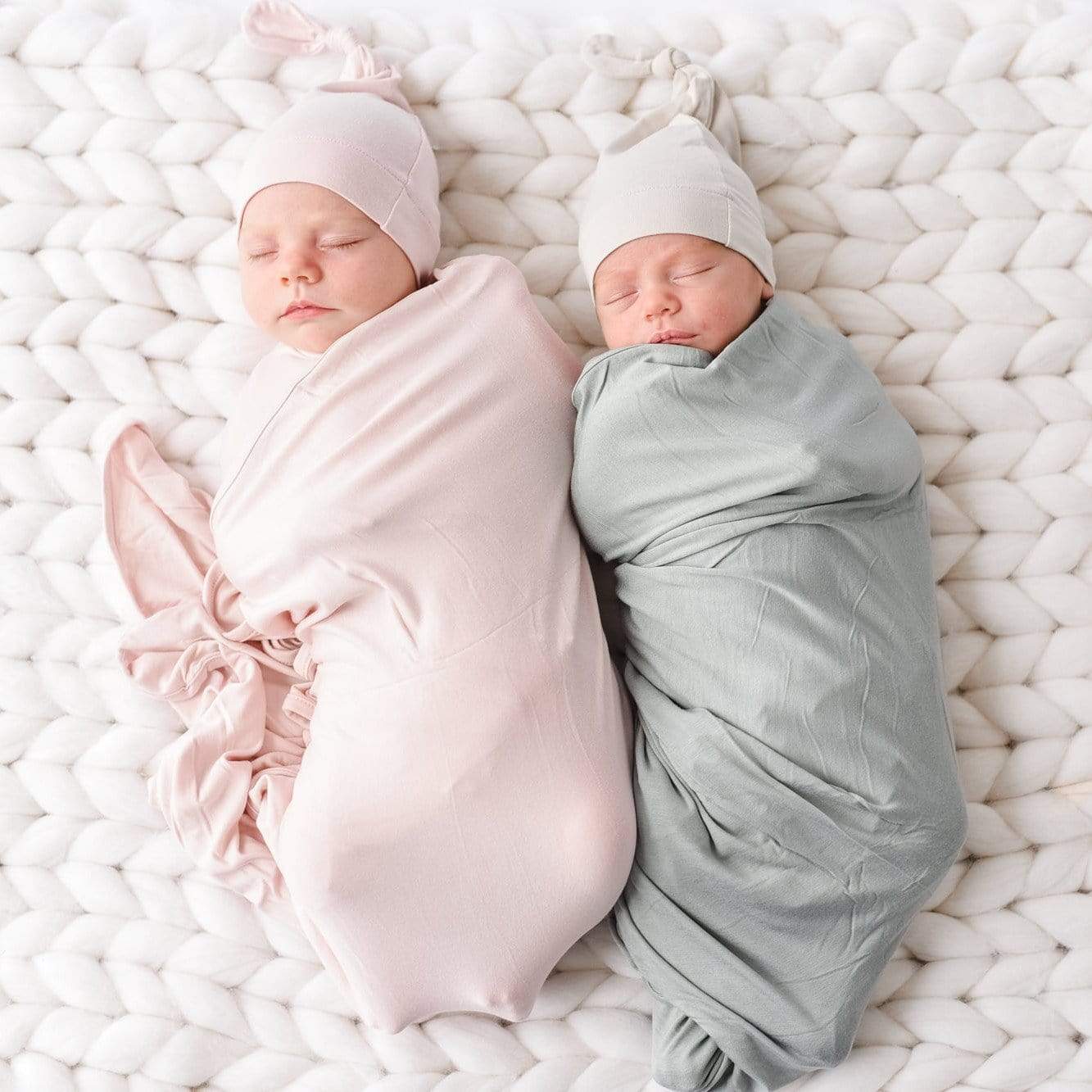 Kyte BABY Swaddling Blanket Blush / Infant Swaddle Blanket in Blush