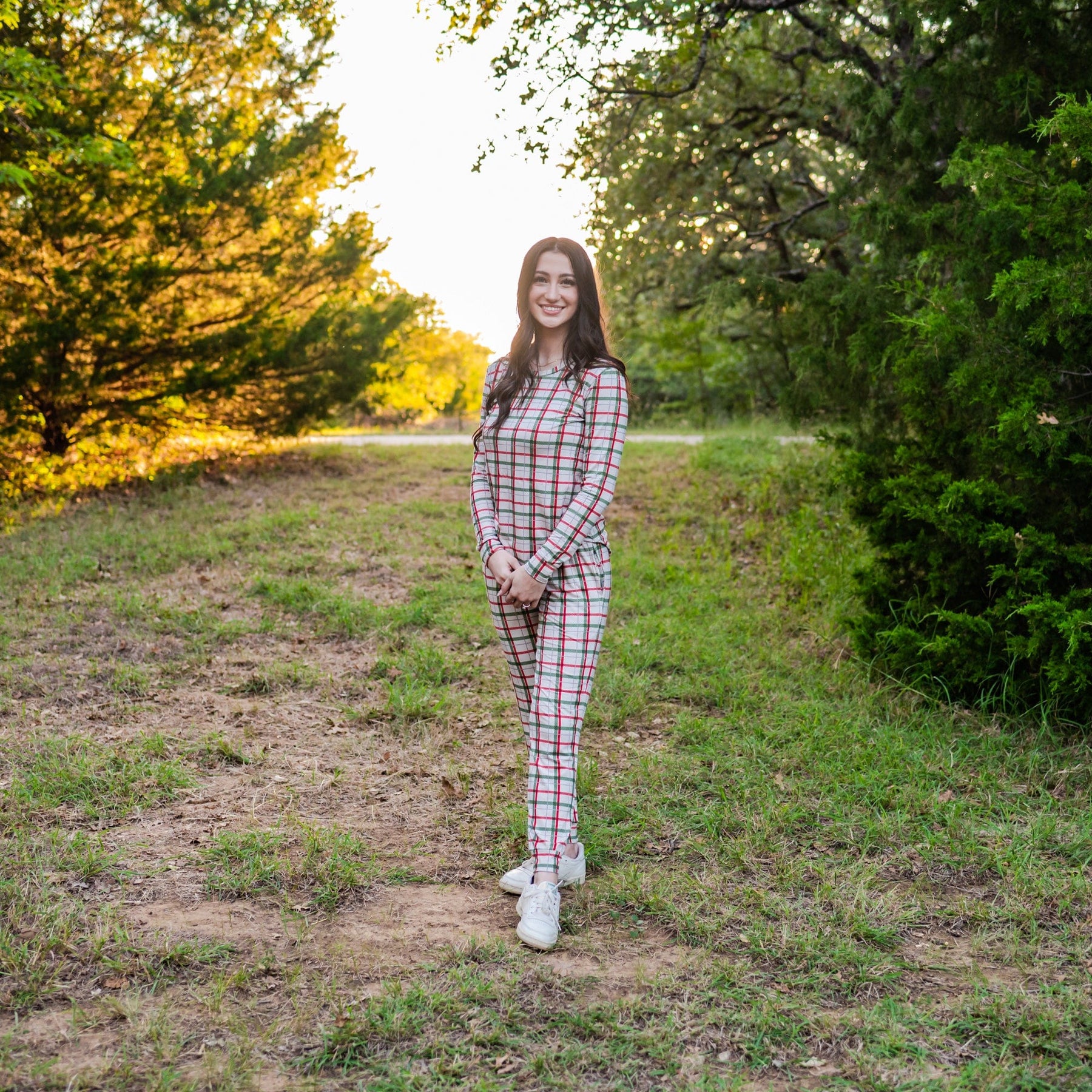 Kyte BABY Women's Jogger Pajama Set Women's Jogger Pajama Set in Hunter Plaid