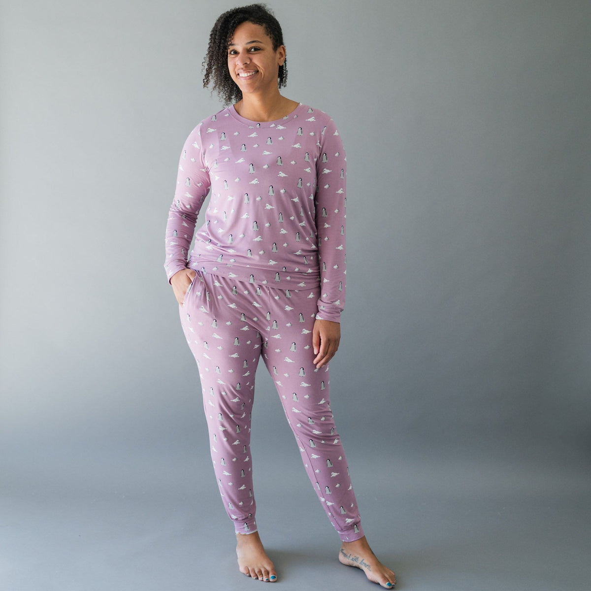 Kyte BABY Women's Jogger Pajama Set Women's Jogger Pajama Set in Mulberry Antarctic