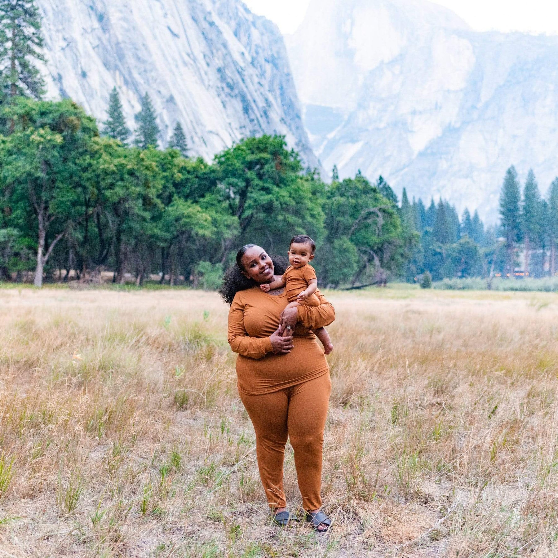 Kyte BABY Women's Jogger Pajama Set Women's Jogger Pajama Set in Nutmeg