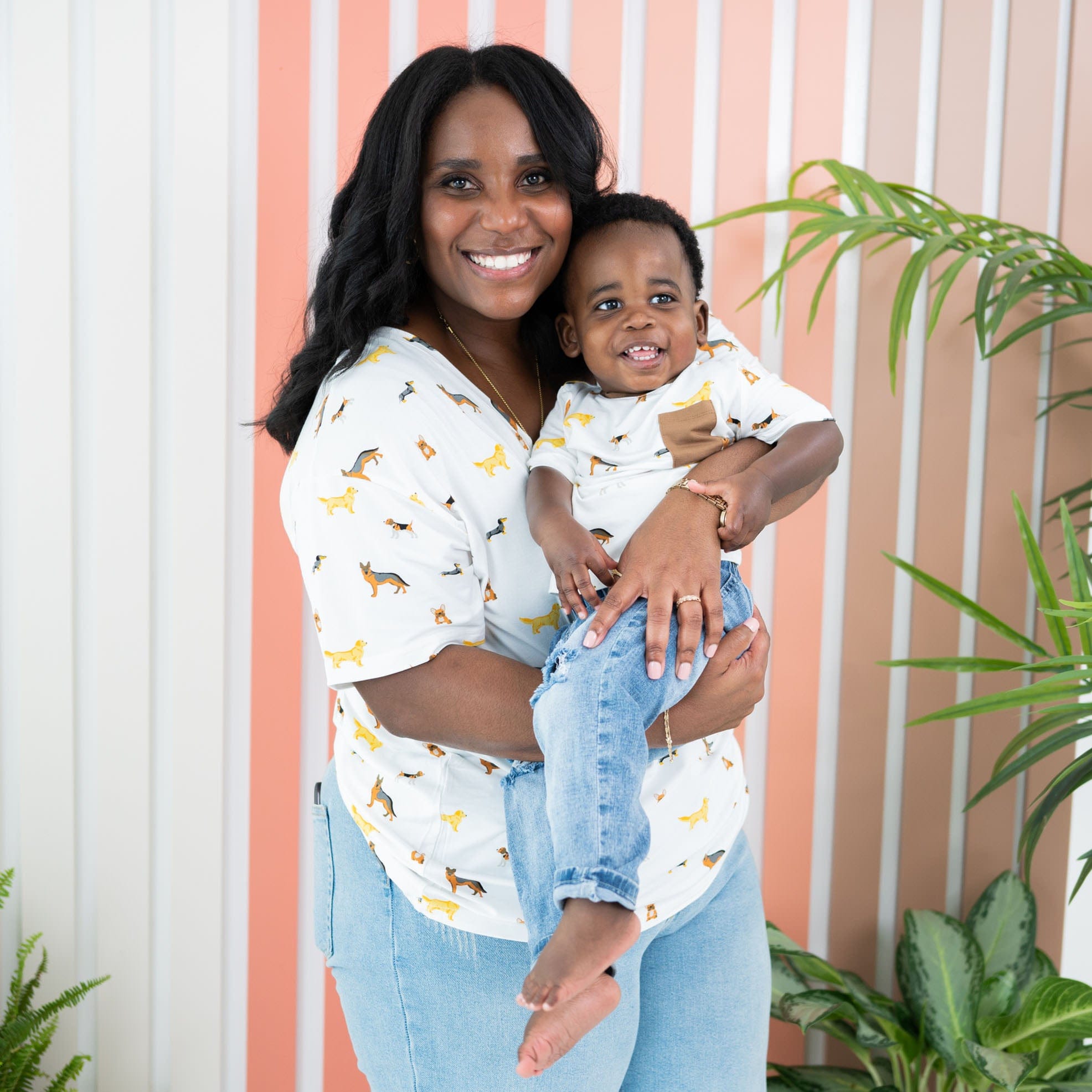 Kyte Baby Women's V-Neck Women’s Relaxed Fit V-Neck in Dog