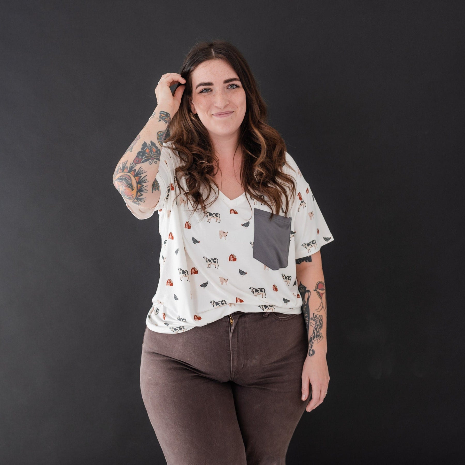 Kyte BABY Women's V-Neck Women’s Relaxed Fit V-Neck in Farm