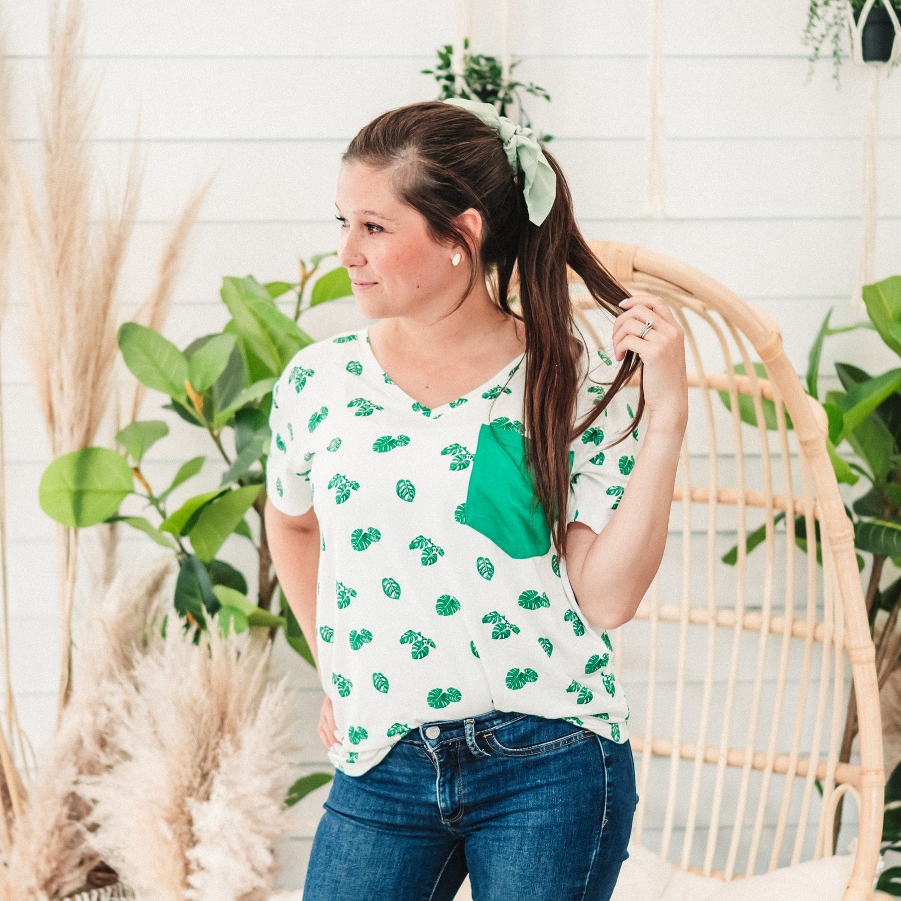 Kyte BABY Women's V-Neck Women’s Relaxed Fit V-Neck in Monstera