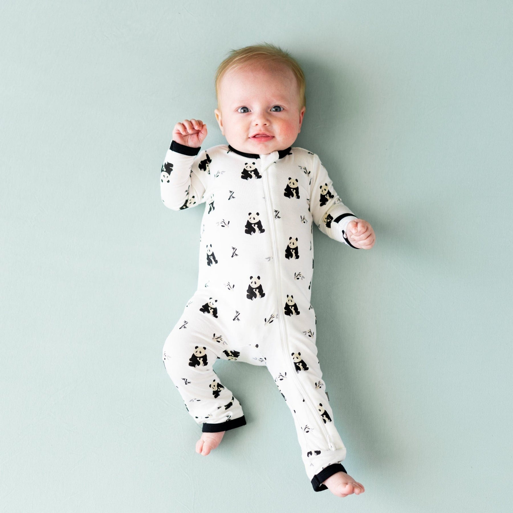 Kyte BABY Zippered Rompers Printed Zippered Romper in Black and White Zen